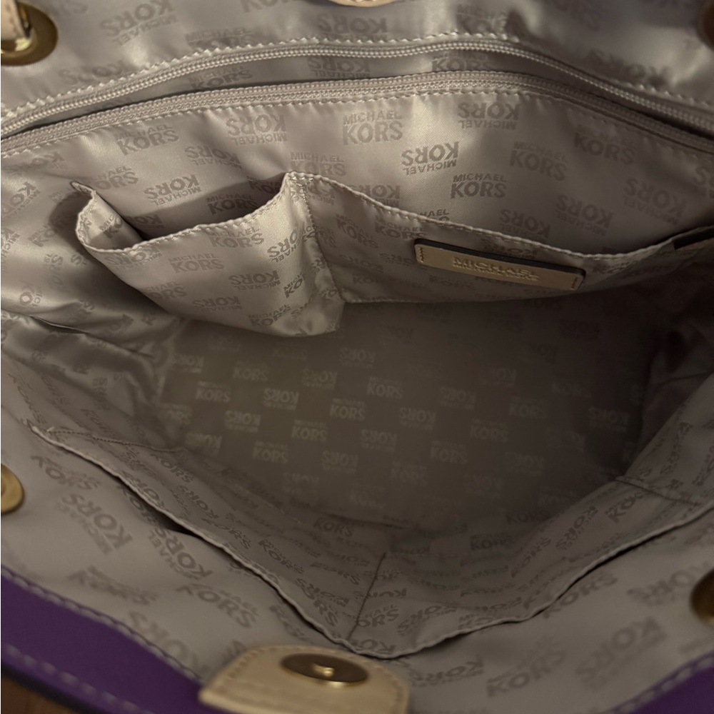 Michael Kors Purple Tote with Tan Straps NWT - Picture 9 of 9